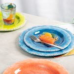 Swan Colorful 4 - piece Set of 9 - inch Cracked Round Plates and 11 - inch Crawfish Plates, Personalized and Simple Home -style Round Melamine Plates