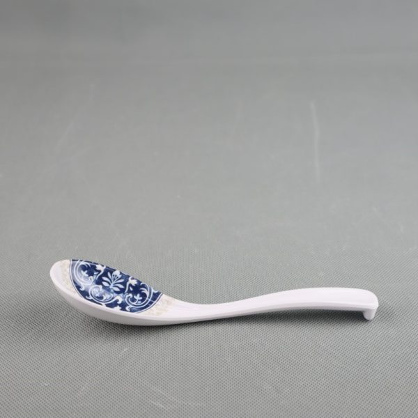 S113东莞晶湖源头厂家定做美耐皿长17cm面汤勺 可定制产品颜色和正面图案印刷